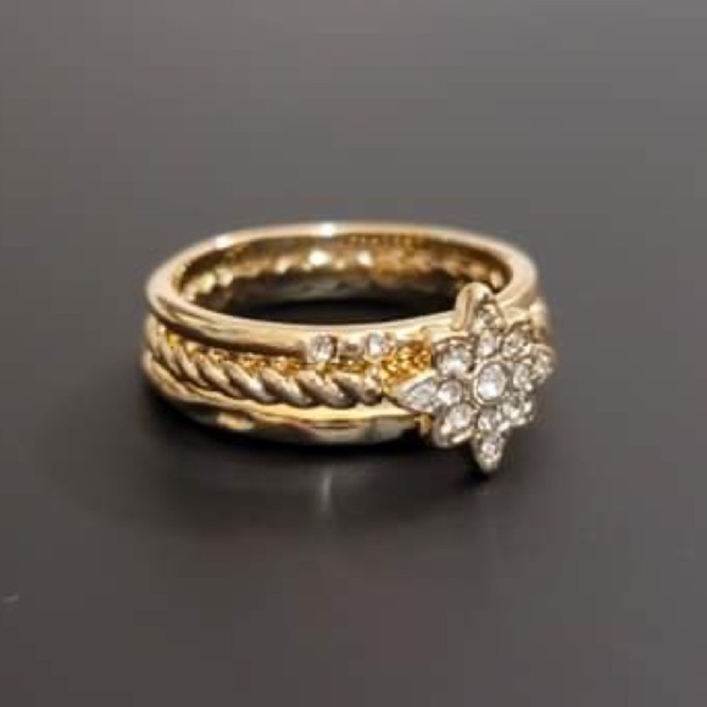 Avon Stackable Sun Ring 3 Piece Size 8 Sunflower